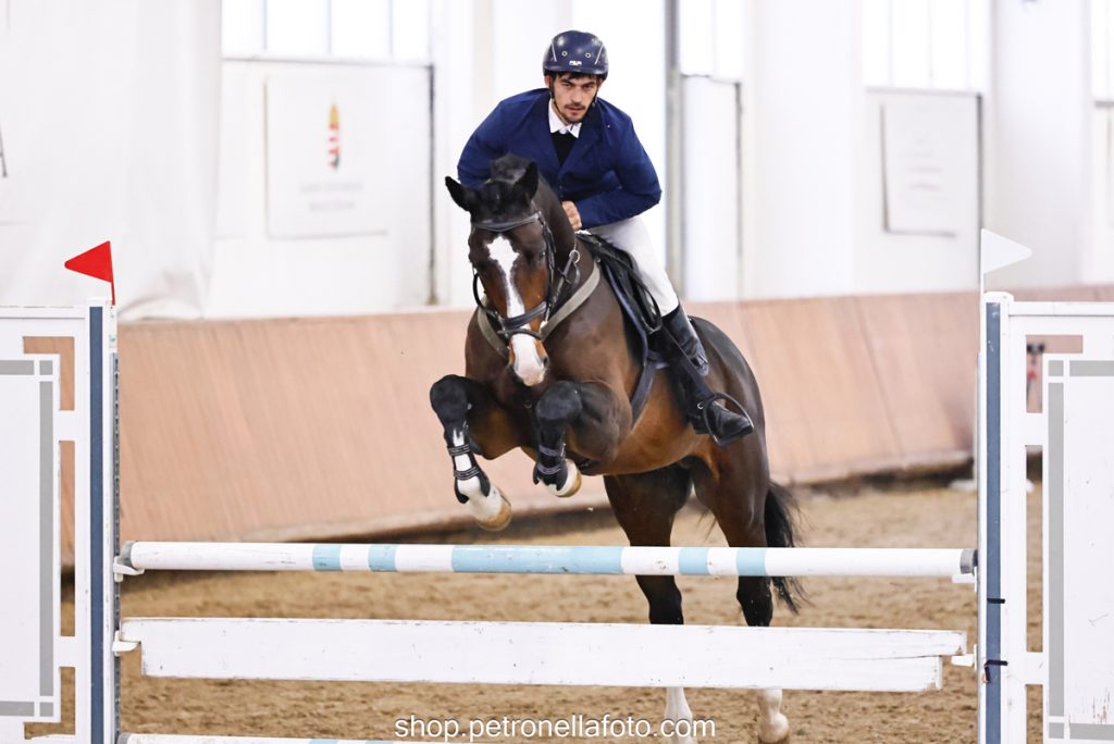 Makoviczki Ákos - Cody B