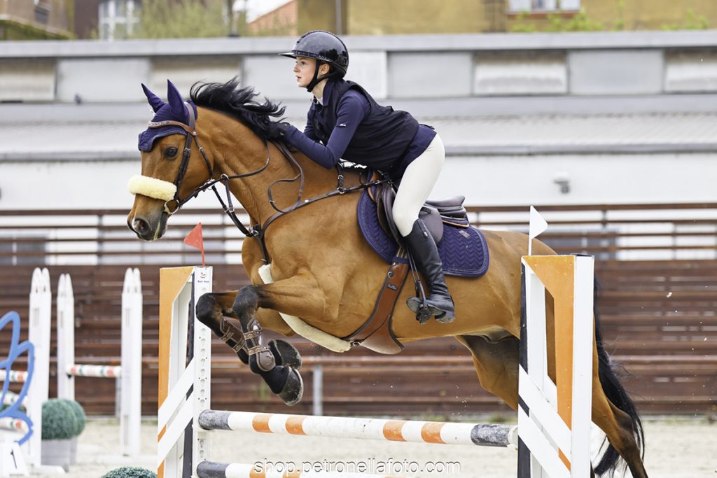 Virágh Petra - Cortano 5