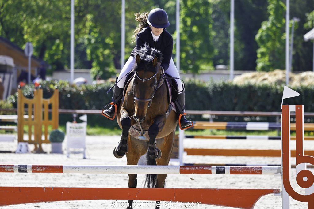 Perczel Laura Etelka - Casmaron